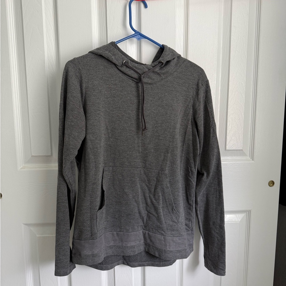 Adrienne Vittadini Sport Gray Long-sleeve Hooded Shirt
